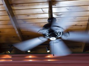 What is the Correct Direction for a Ceiling Fan?