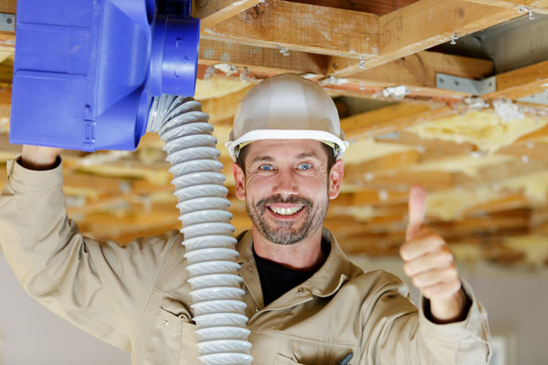 image of an air conditioner installation by a licensed hvac contractor