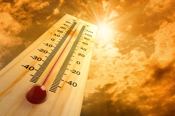 image of thermometer and hot summer weather